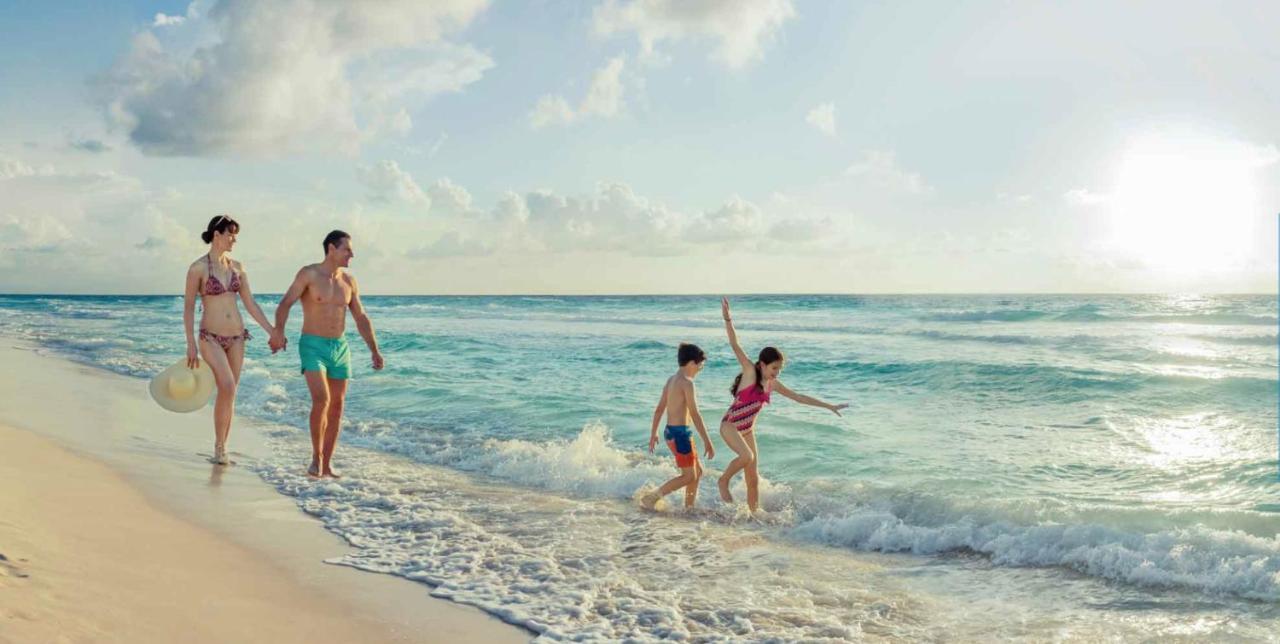Beachfront Getaway Condo Cancún Exterior foto