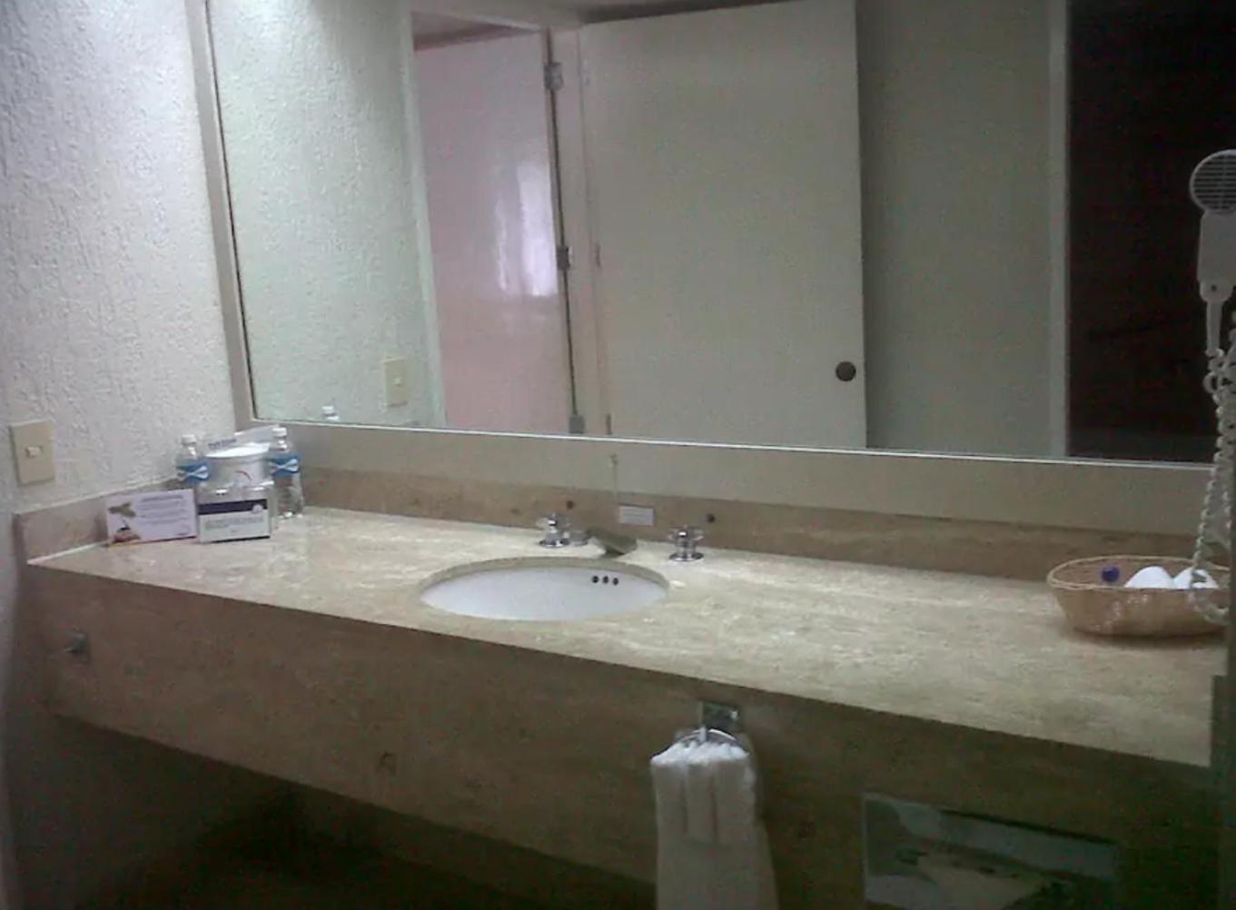 Beachfront Getaway Condo Cancún Zimmer foto