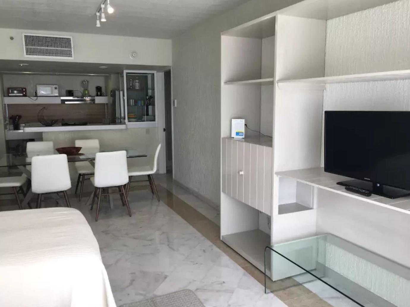 Beachfront Getaway Condo Cancún Zimmer foto